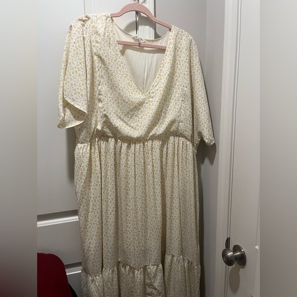 Yellow Ditsy Floral Dress - Picture 1 of 2